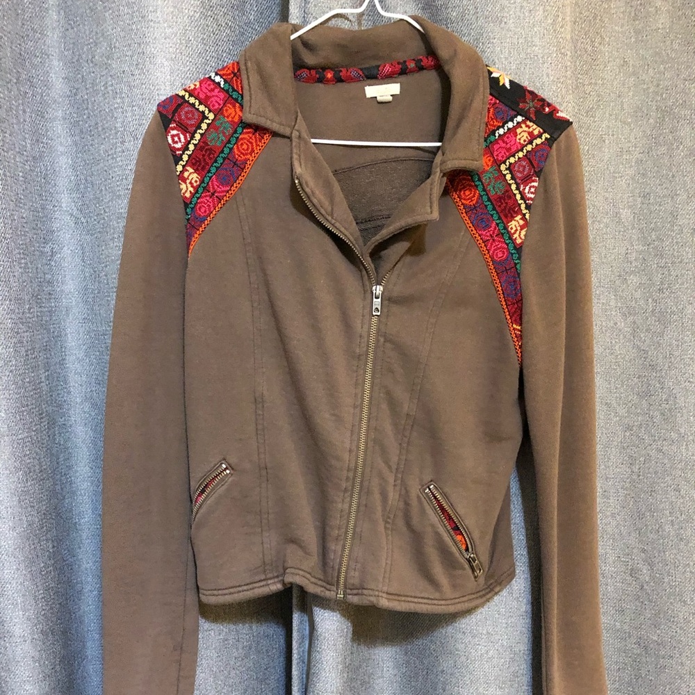 Ecoté Jacket
